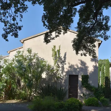 Les Chenes Aparthotel